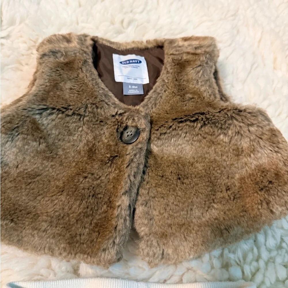 GAP Brown and Cream Kids Matching Set